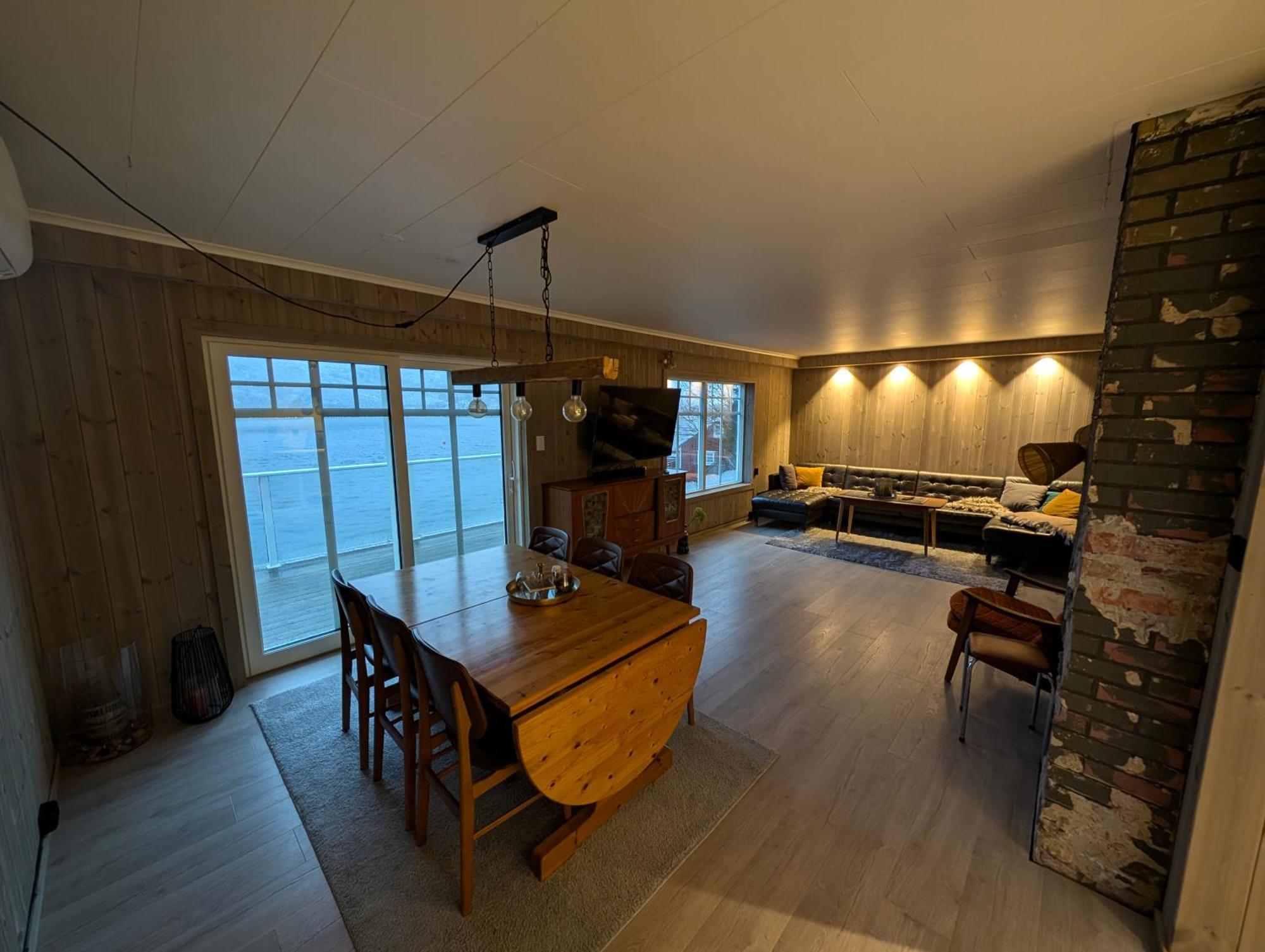 Reine Retro Villa - Cozy Villa With A Fantastic View Eksteriør bilde